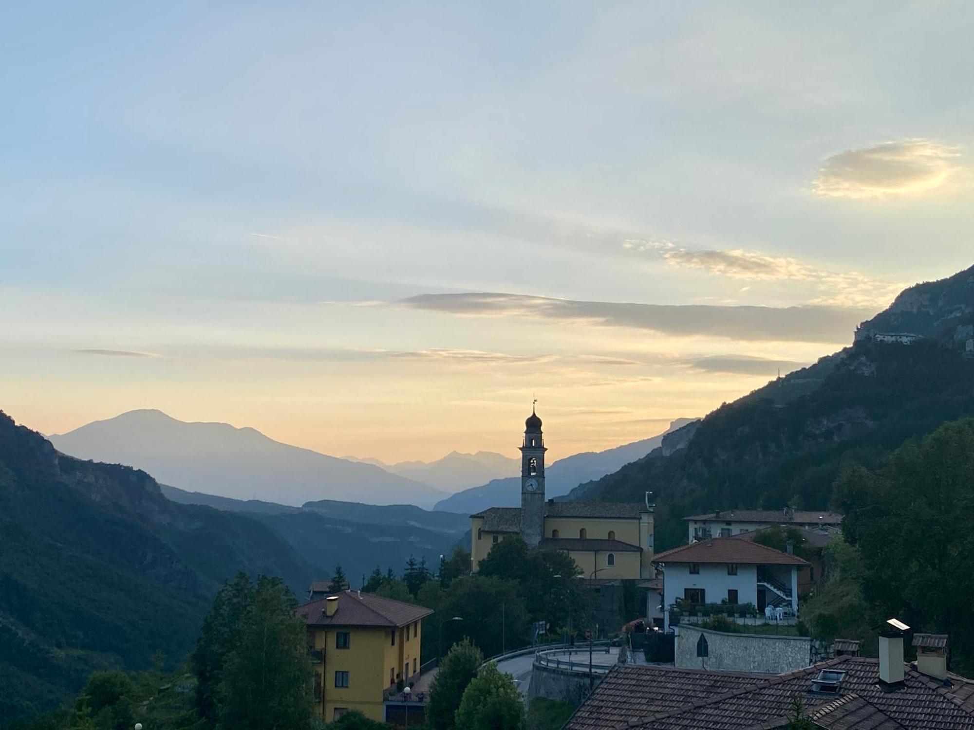 Cielo E Terra Chalet Zencheri Con Vista Panoramica Piazza  エクステリア 写真